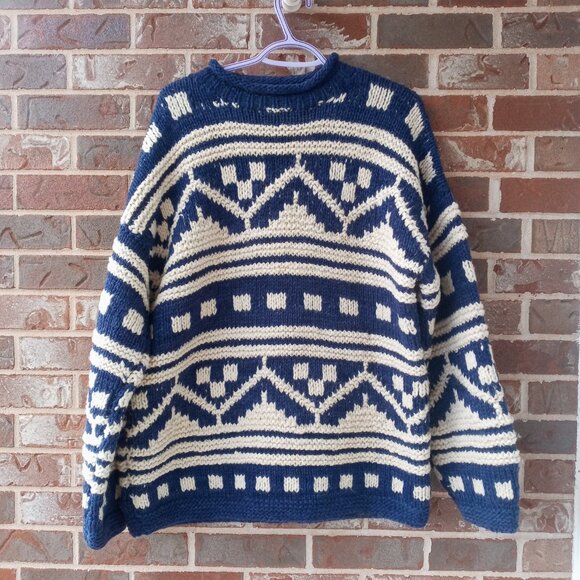 Vintage Rey Wear oversized 100% wool patterned sweater - Picture 1 of 8